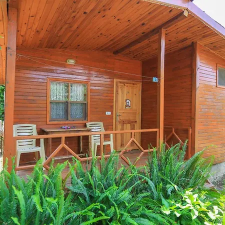 Rose Bungalow בית אירוח *