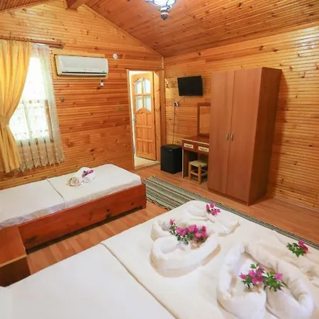 Rose Bungalow בית אירוח